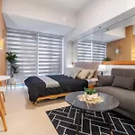 38 Park Avenue Condominum Inside It Park