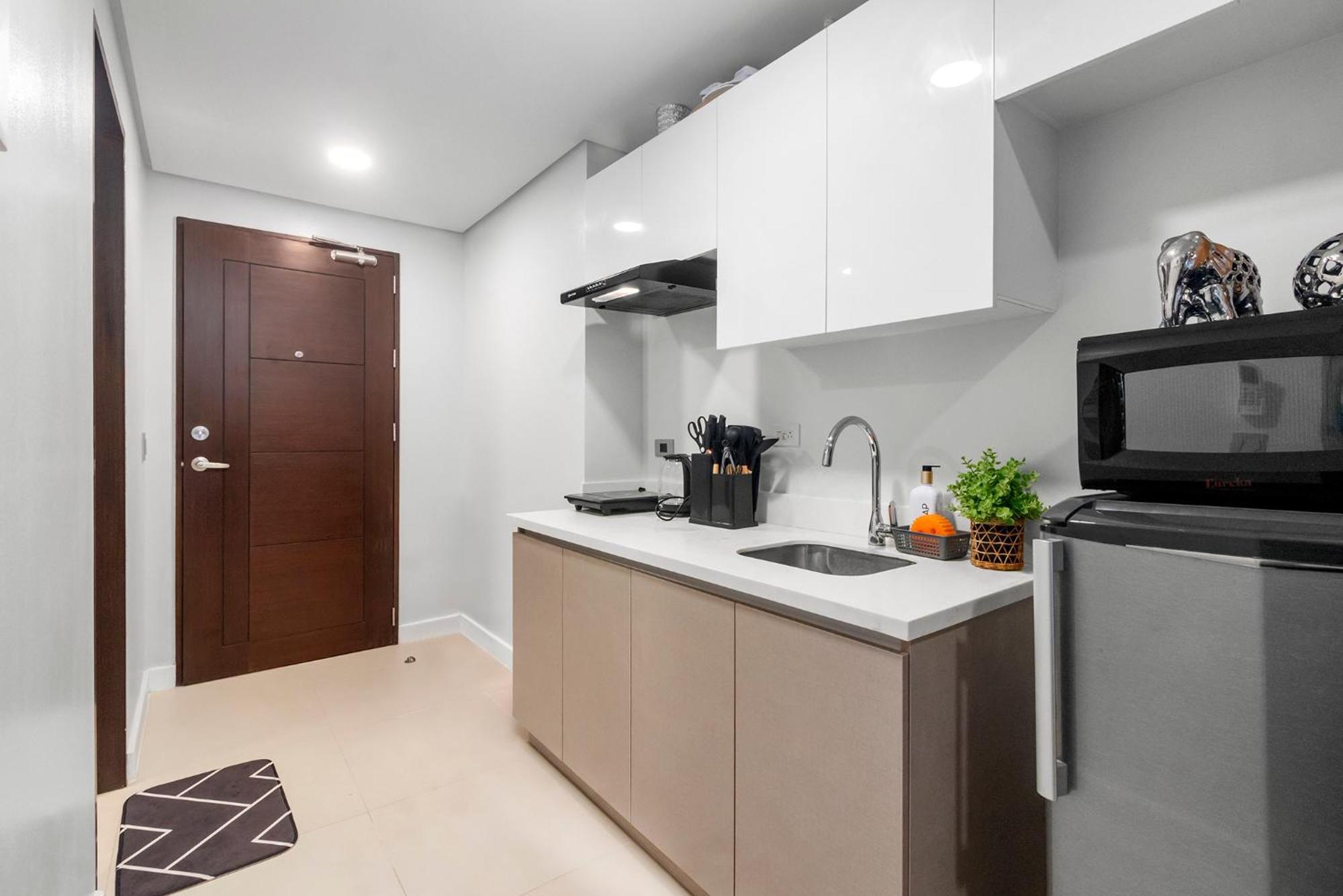 38 Park Avenue Condominum Inside It Park Cebu